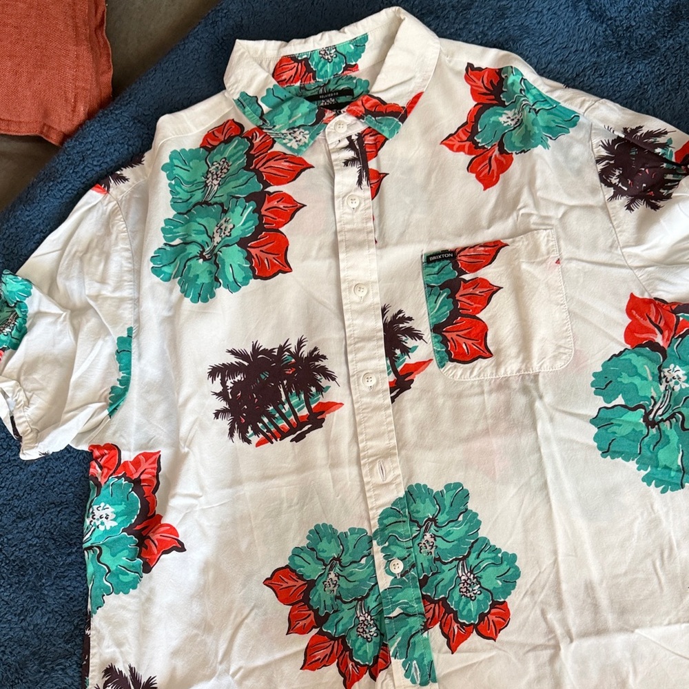 NWOT- Brixton Men's White Short-Sleeve Tropical Floral Shirt
